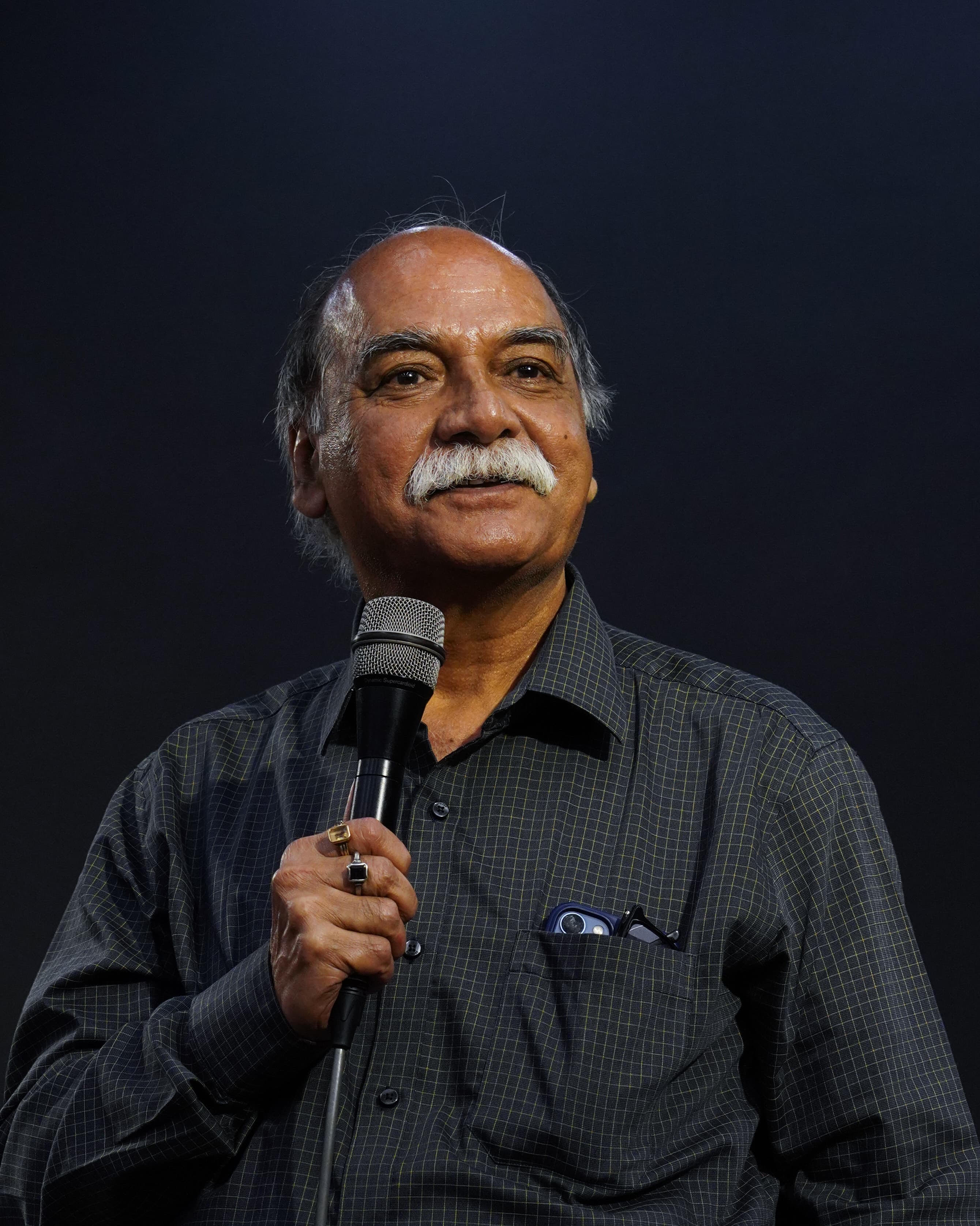 Dr. Anil Sinha